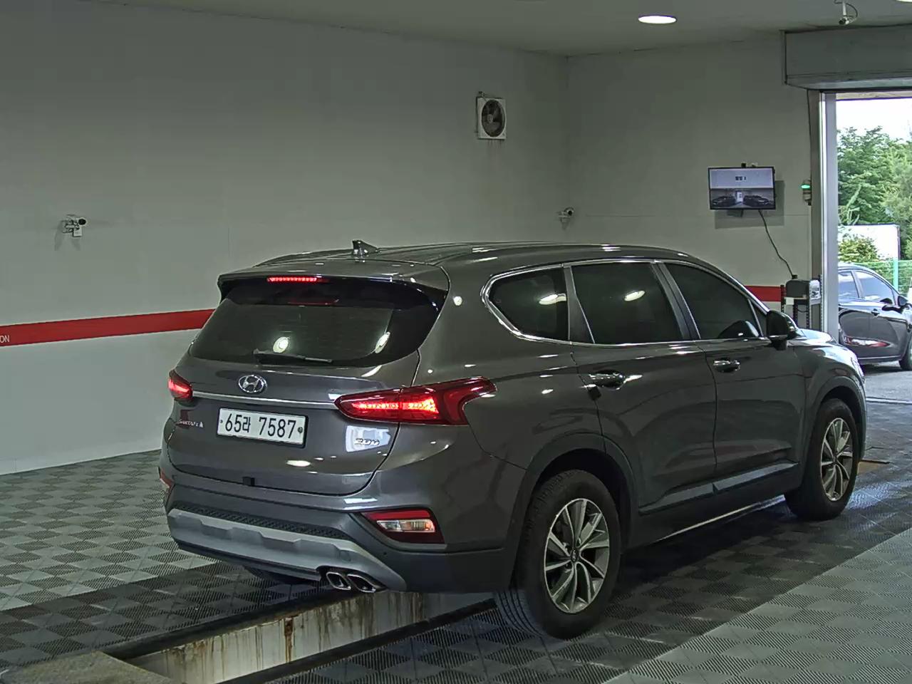 2019 - hyundai santa fe