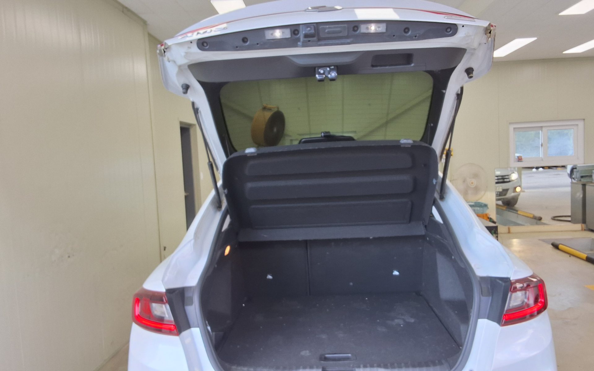 2021 - renault xm3