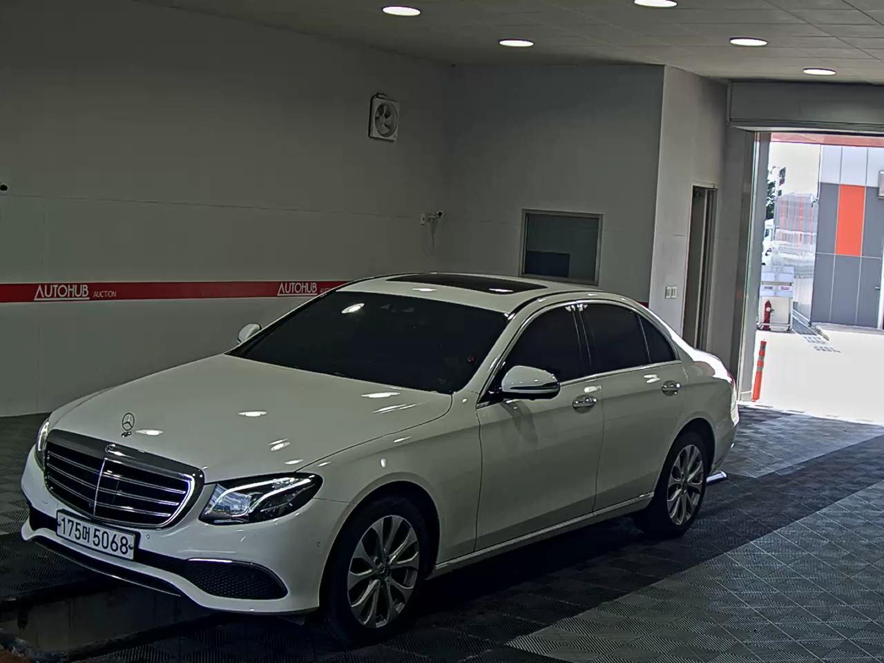 2020 - mercedes-benz e300