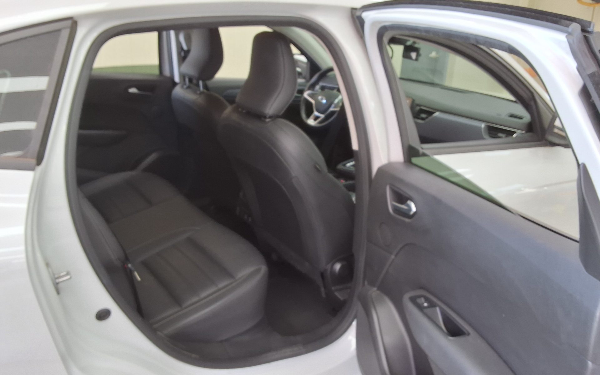2021 - renault xm3