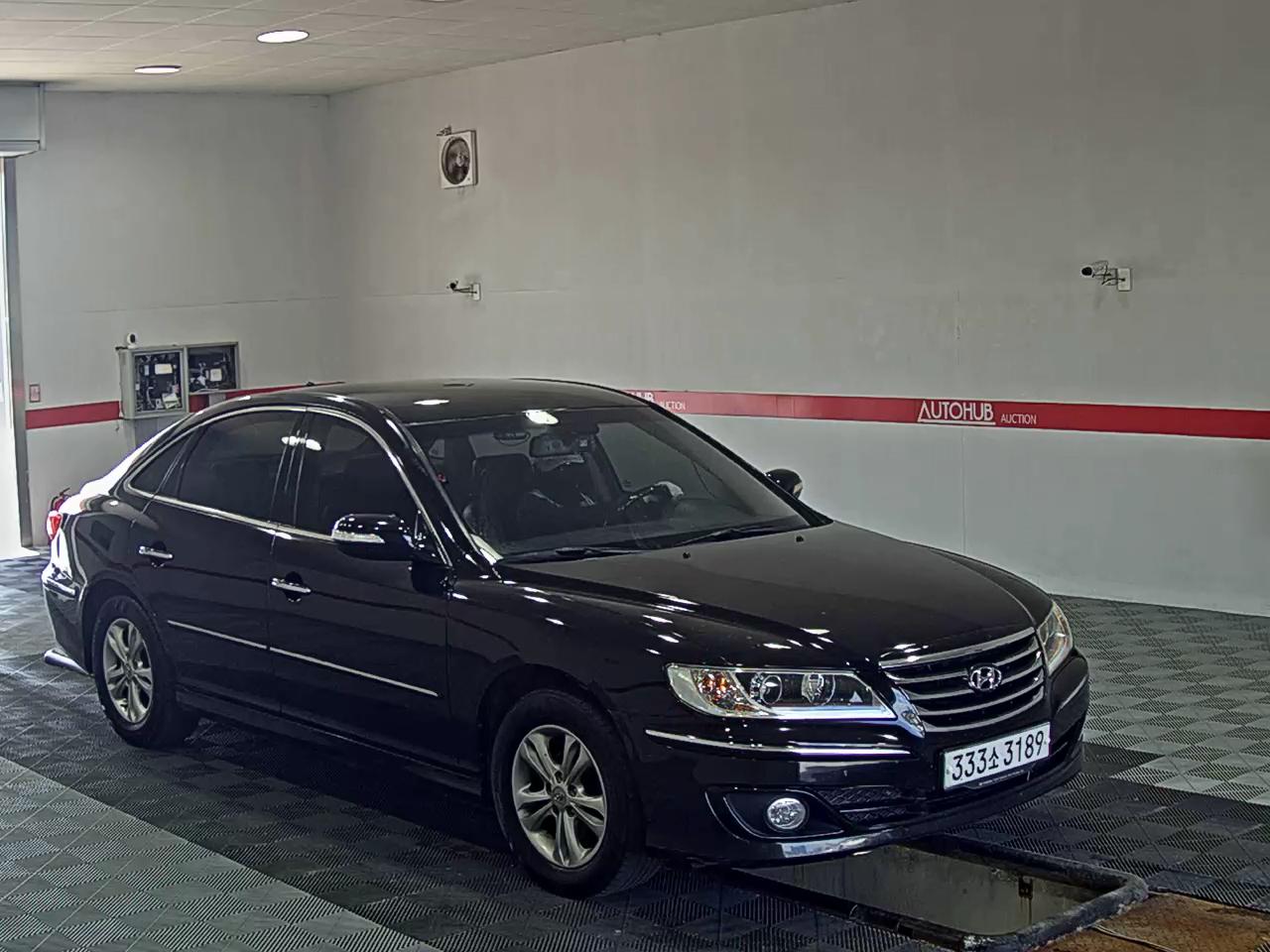 2011 - hyundai grandeur
