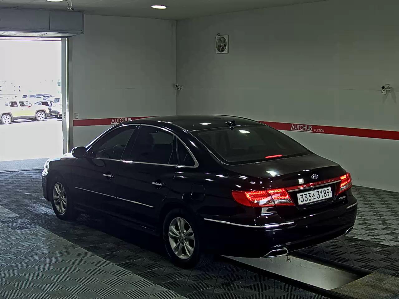 2011 - hyundai grandeur