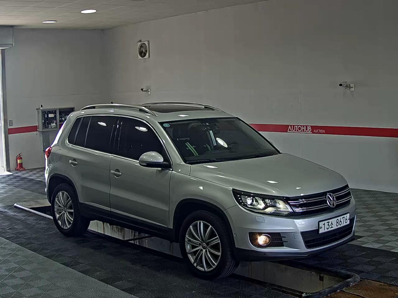 2013 - volkswagen tiguan
