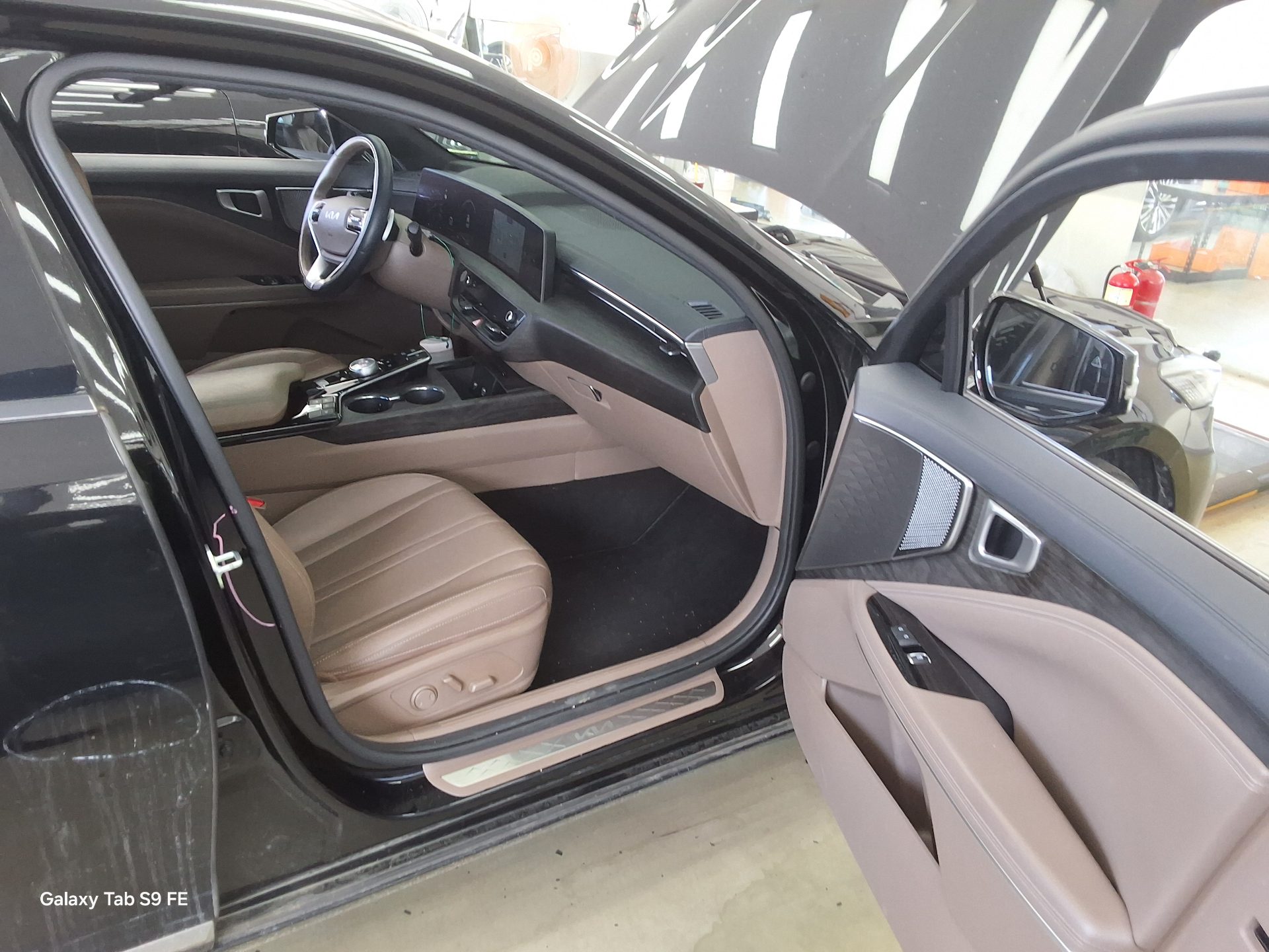 2022 - kia k8