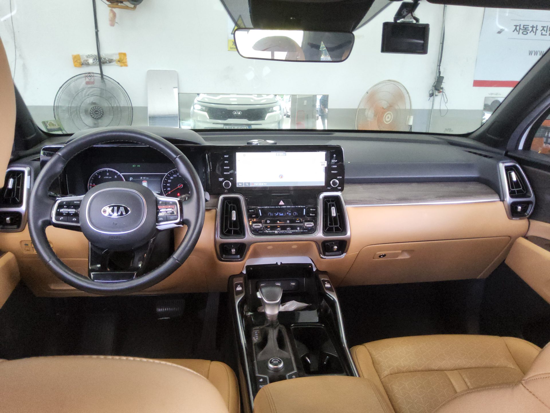2021 - kia sorento
