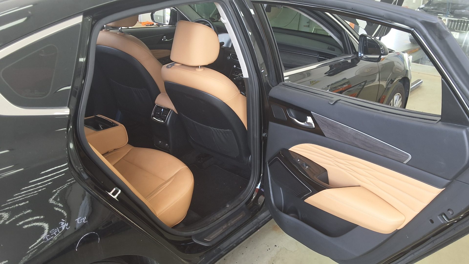 2021 - kia k7