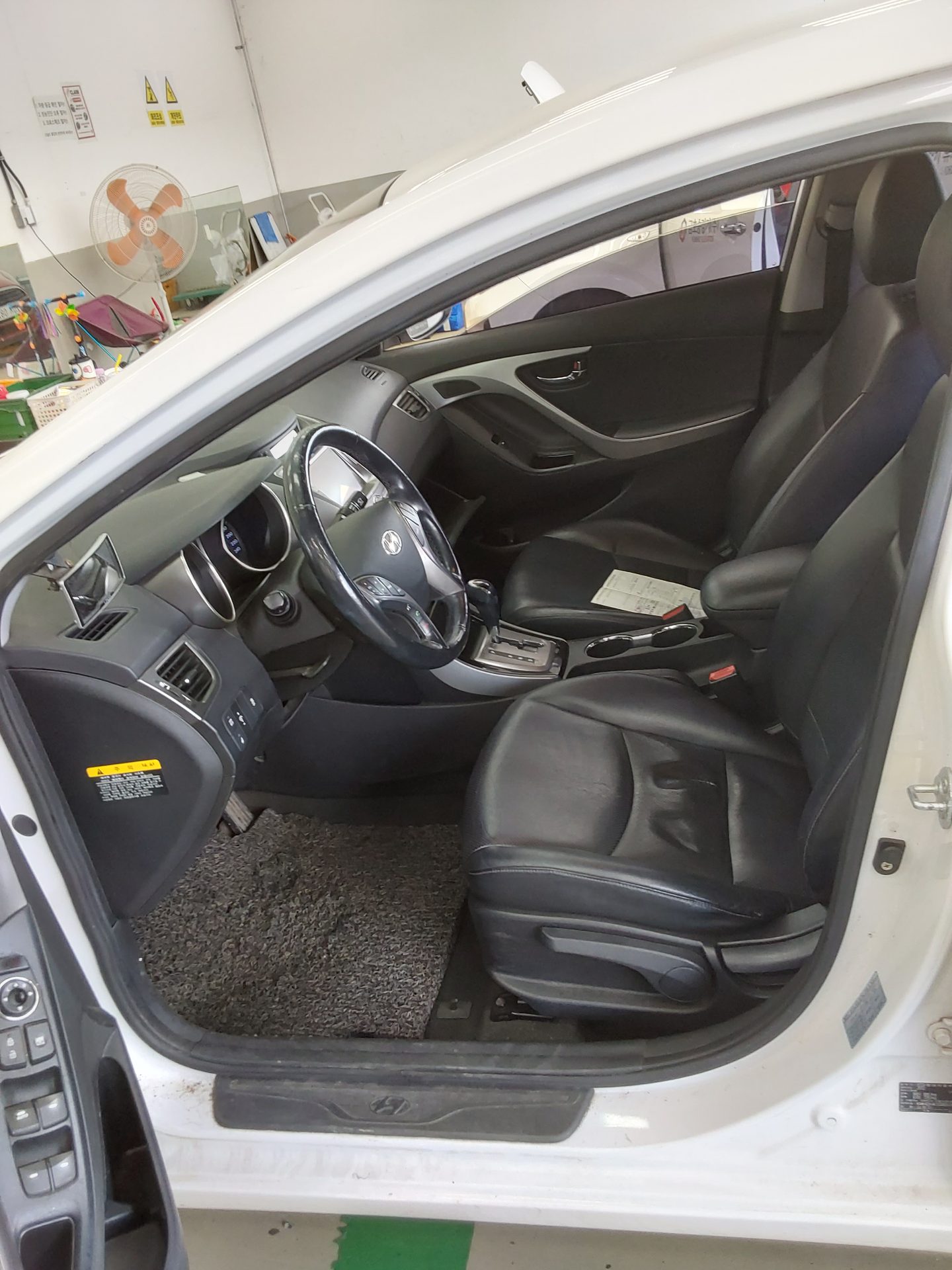 2013 - hyundai avante