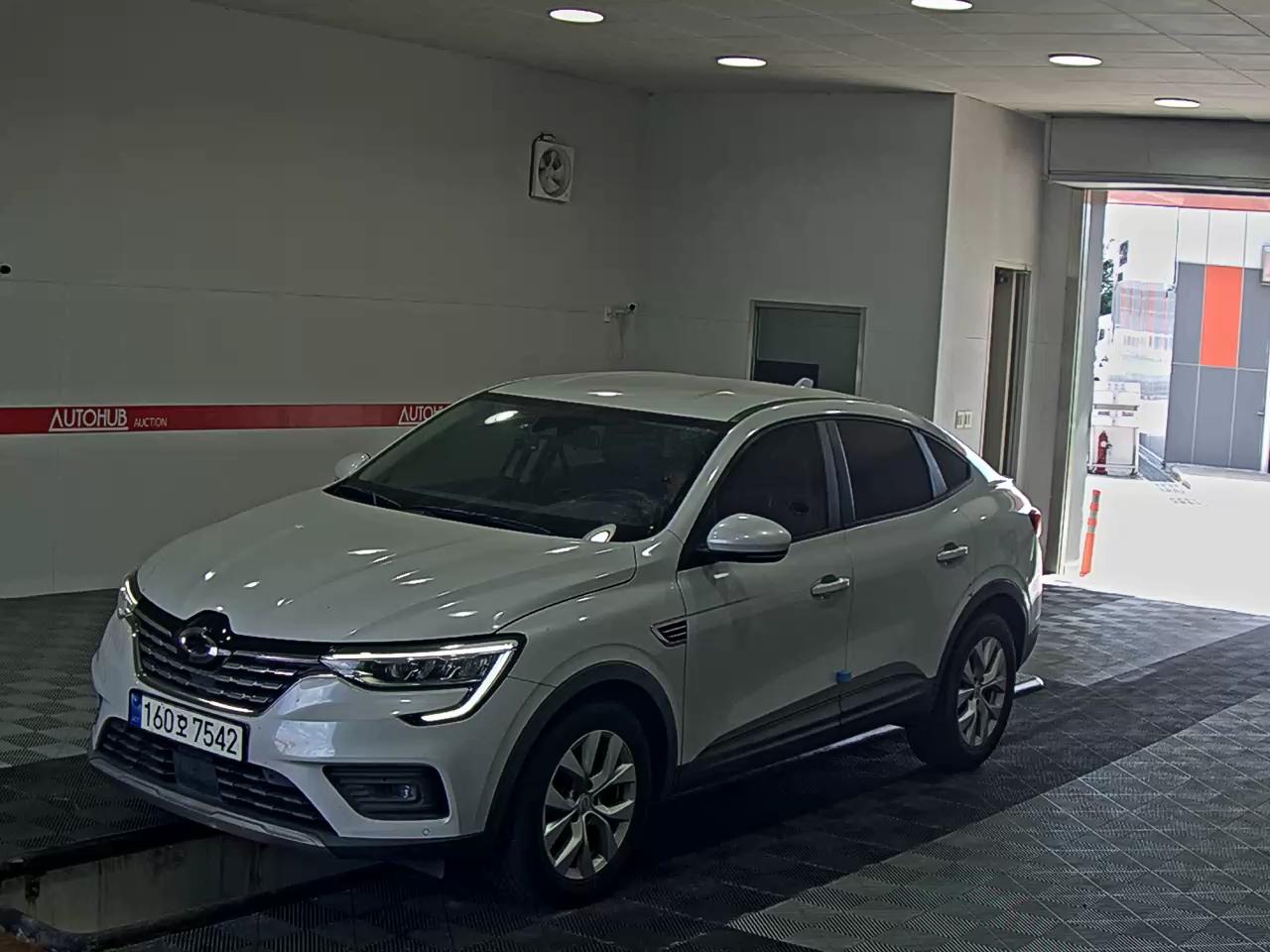 2021 - renault xm3