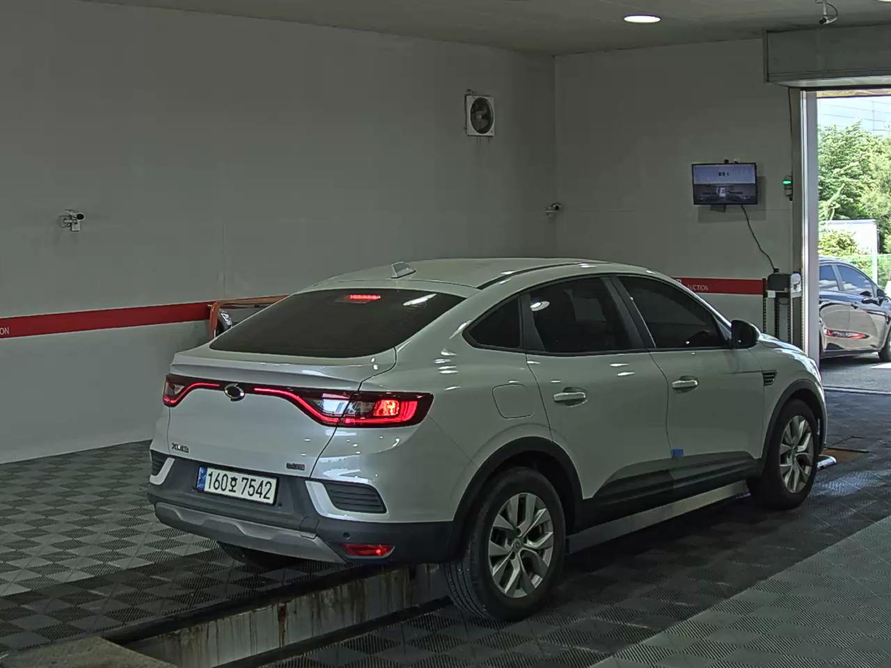 2021 - renault xm3