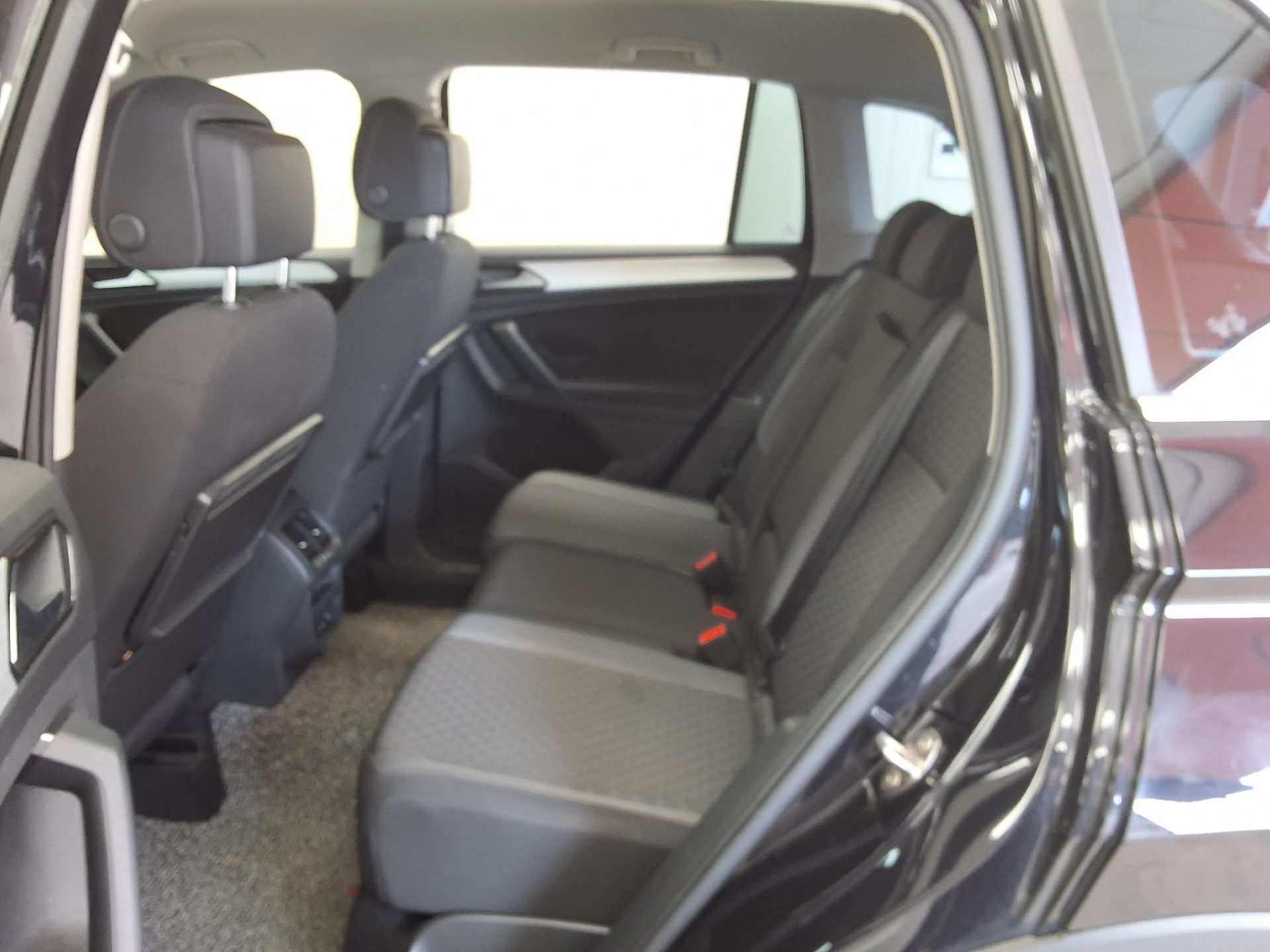 2018 - volkswagen tiguan