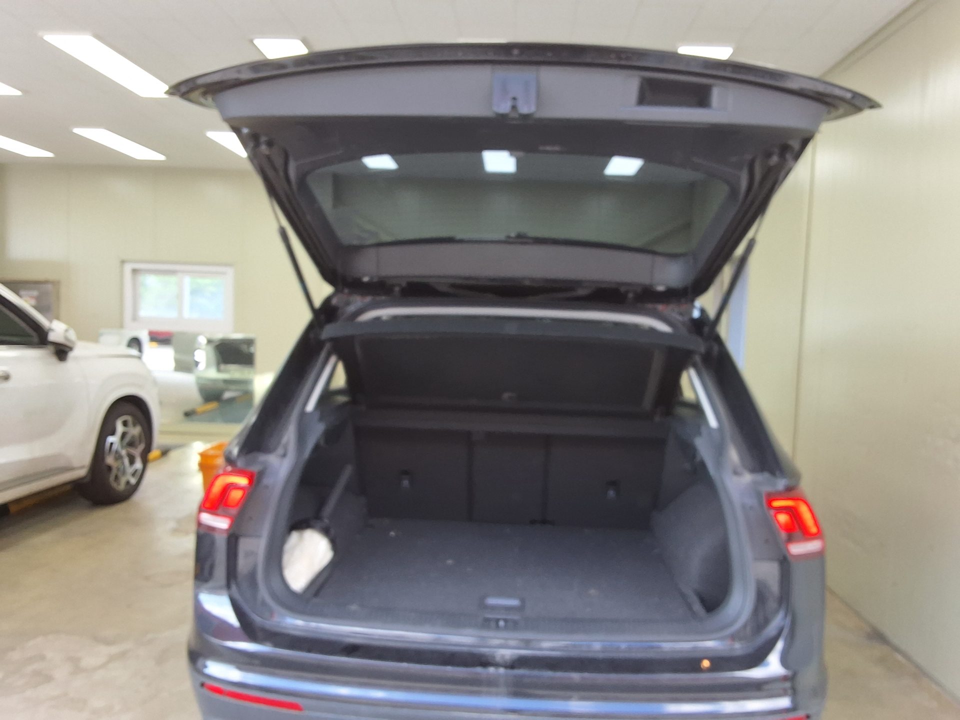 2018 - volkswagen tiguan