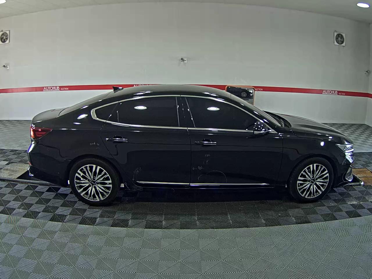2021 - kia k7