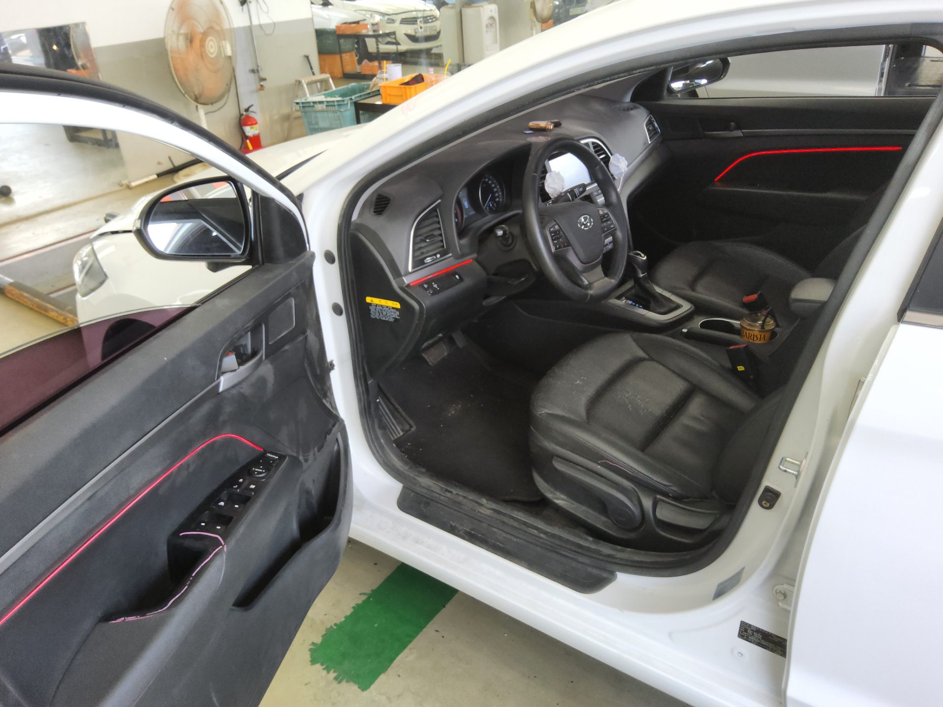 2017 - hyundai avante