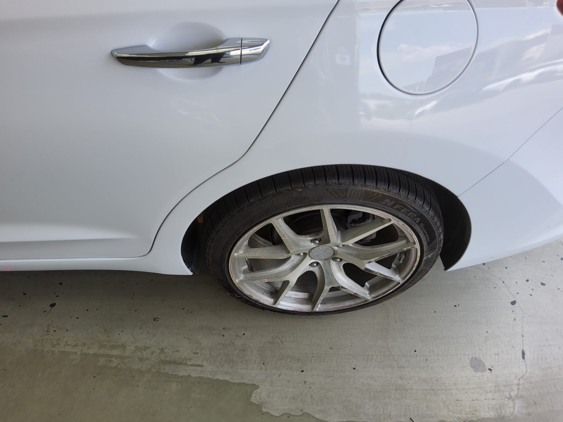 2017 - hyundai avante