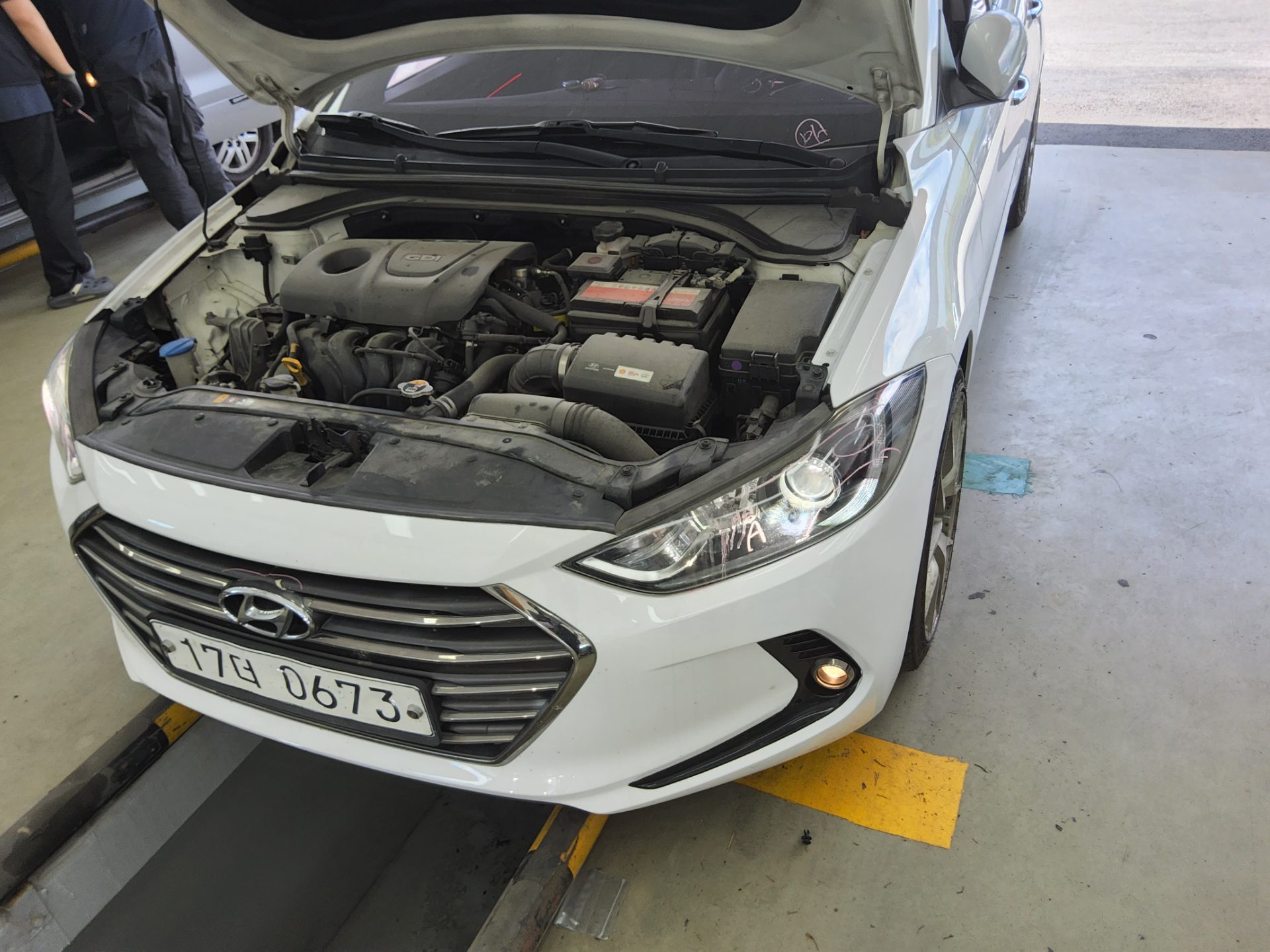 2017 - hyundai avante