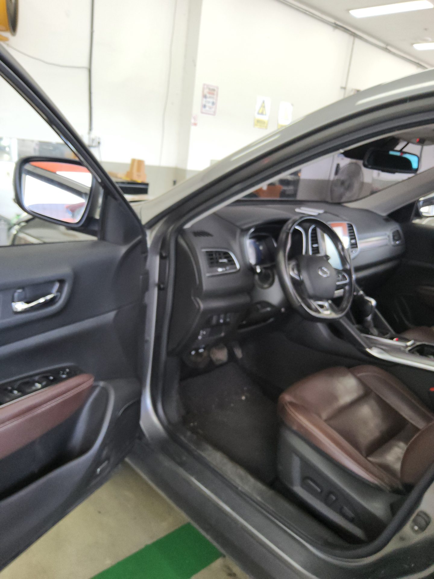 2019 - renault qm6