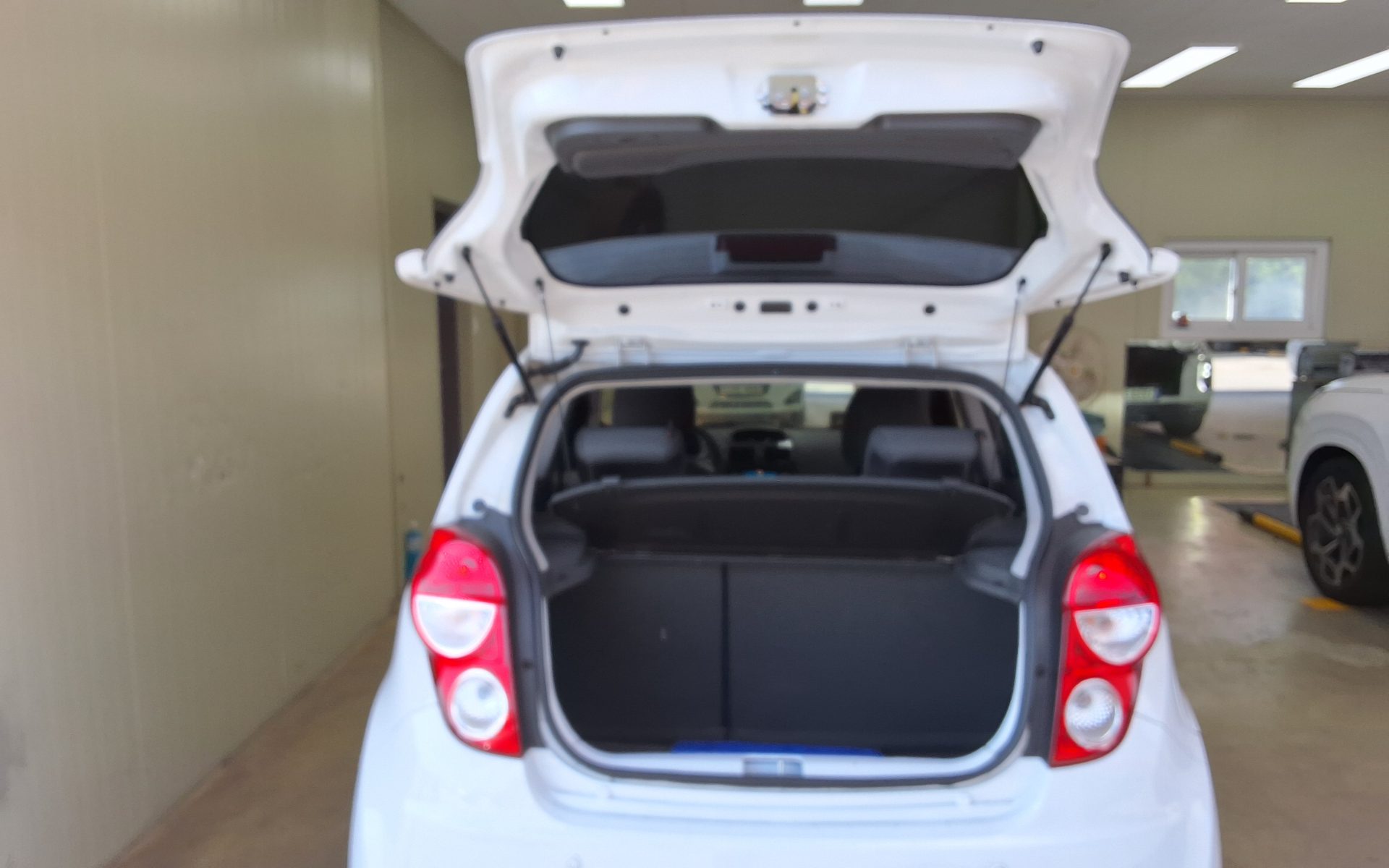 2014 - chevrolet spark