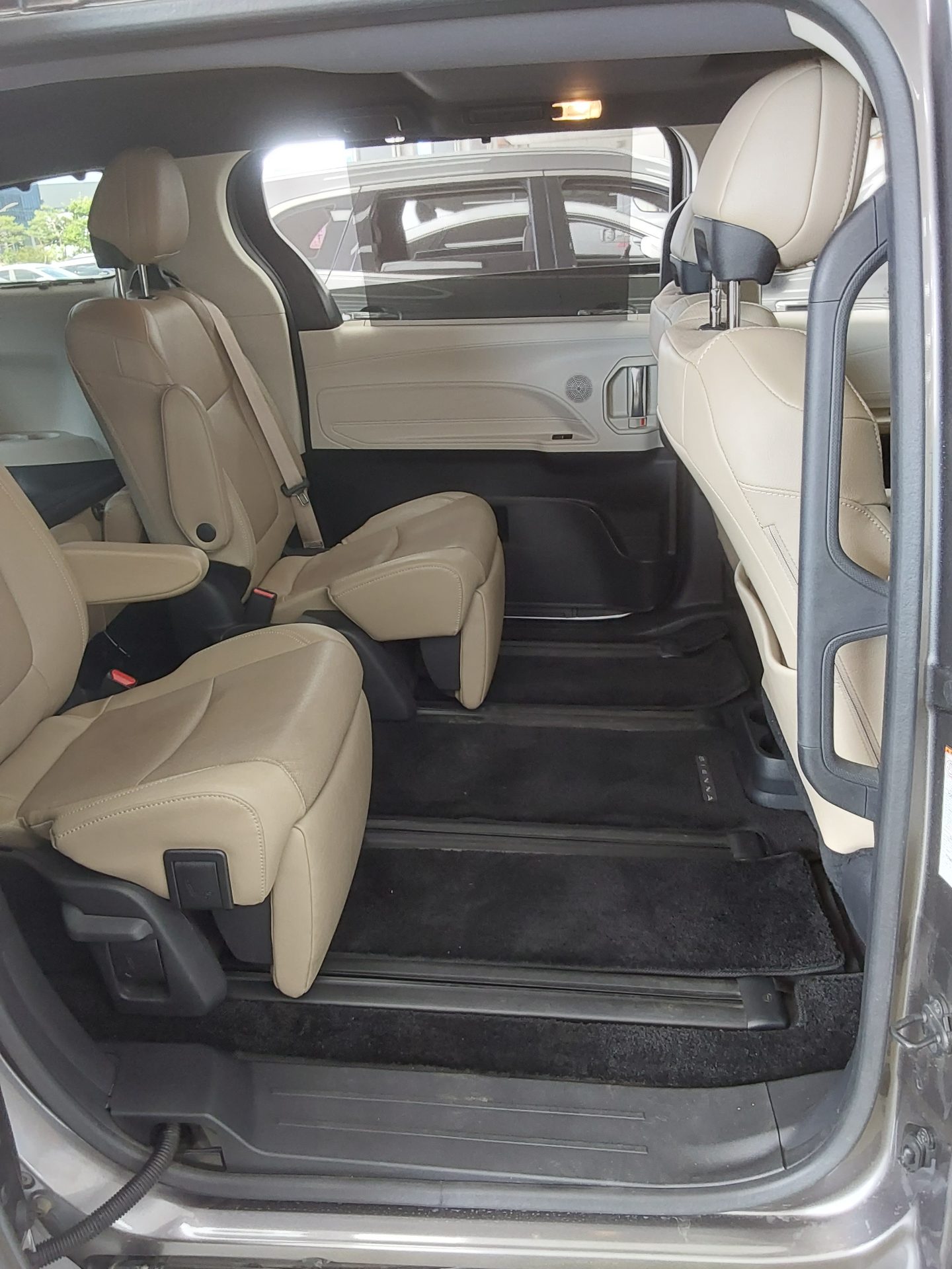 2023 - toyota sienna