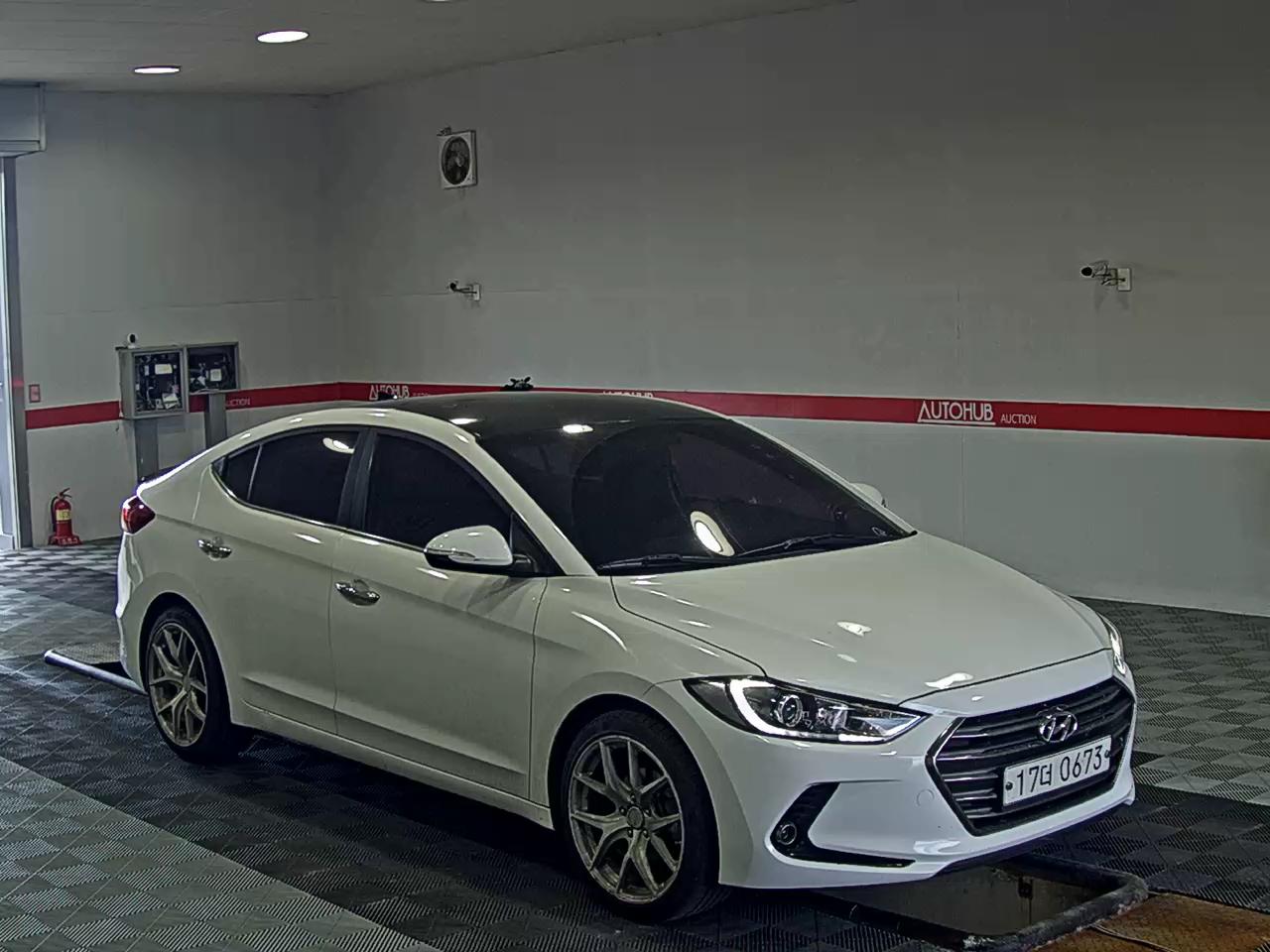 2017 - hyundai avante