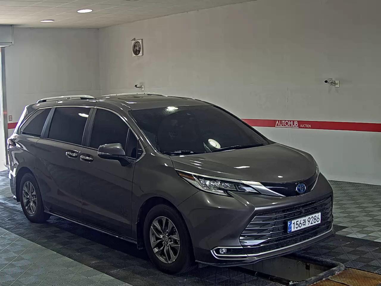 2023 - toyota sienna