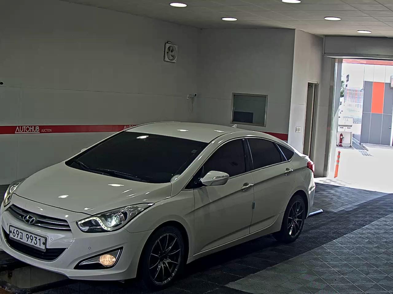 2012 - hyundai i40