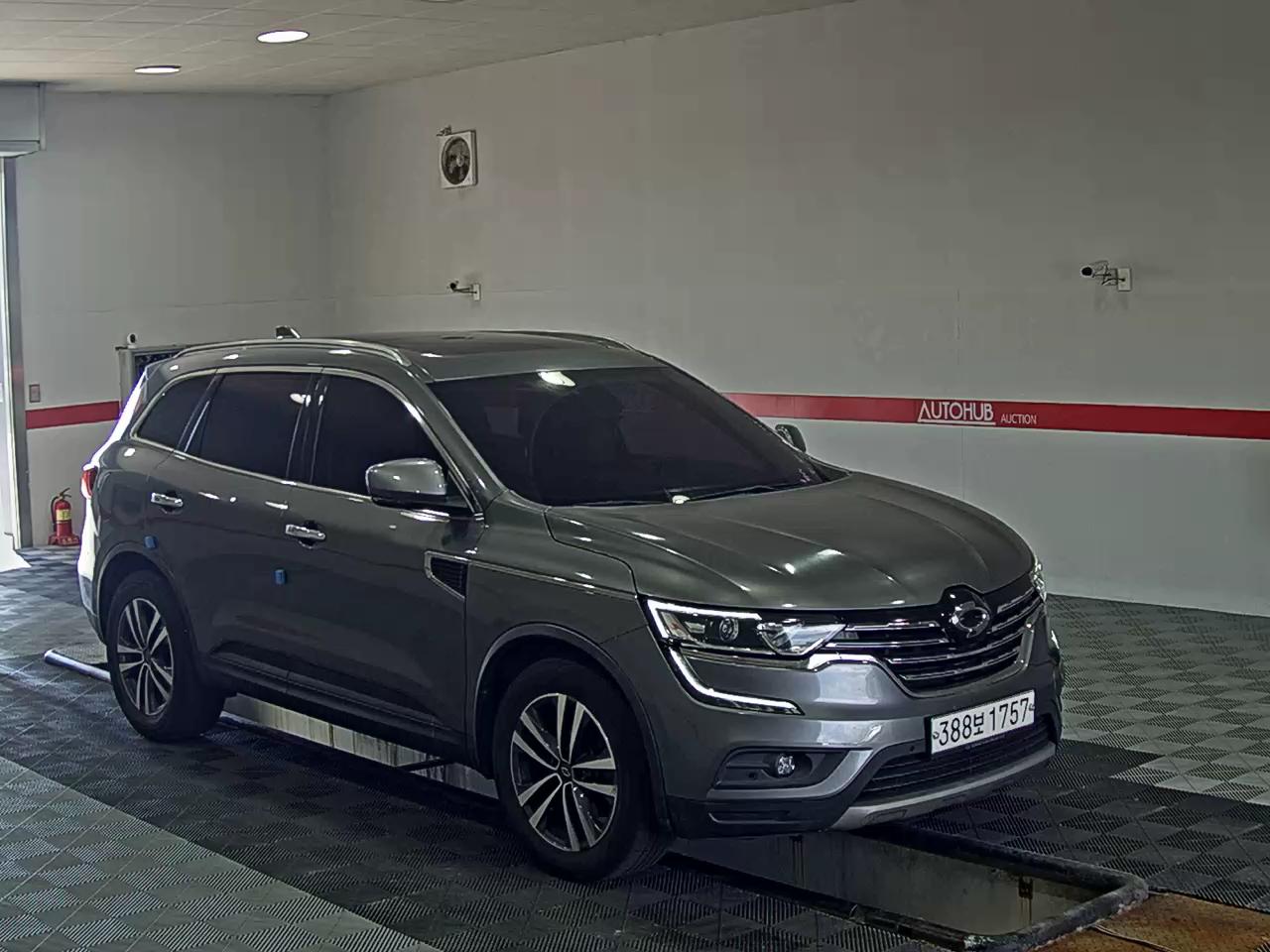 2019 - renault qm6