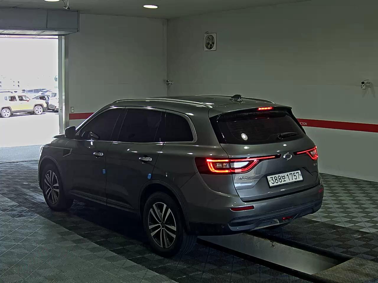 2019 - renault qm6