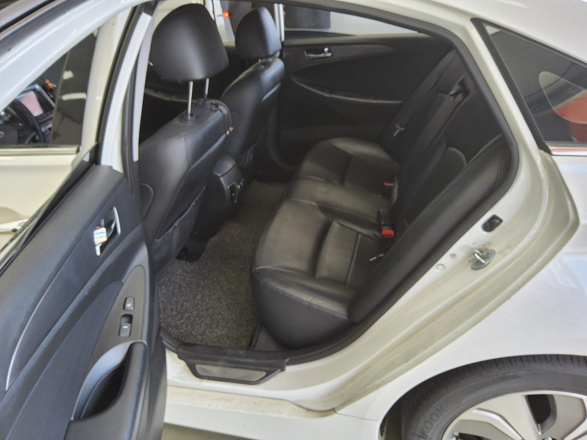 2014 - hyundai sonata