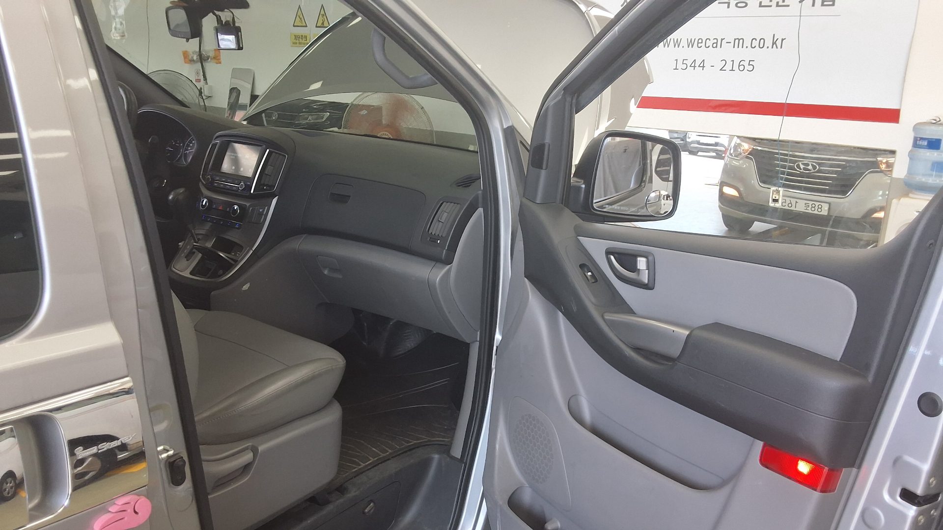 2020 - hyundai grand starex
