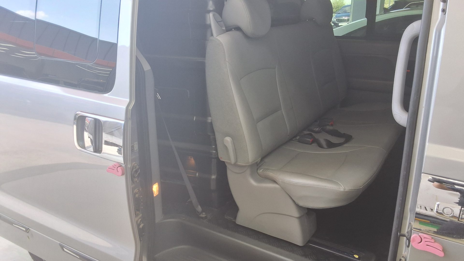 2020 - hyundai grand starex