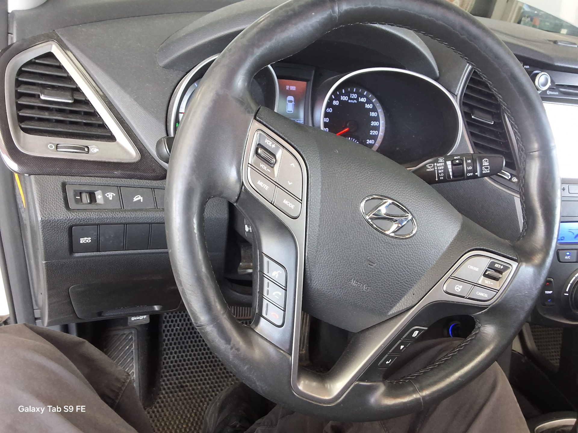 2014 - hyundai santa fe