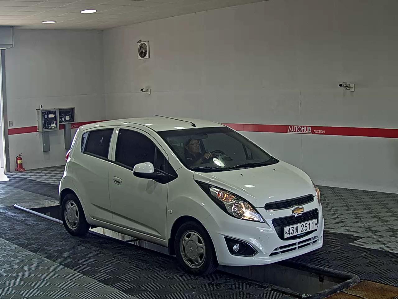 2014 - chevrolet spark