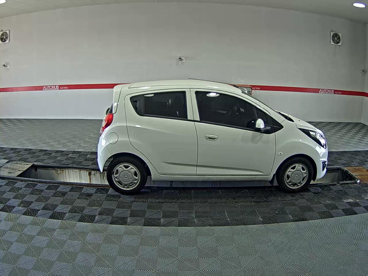2014 - chevrolet spark
