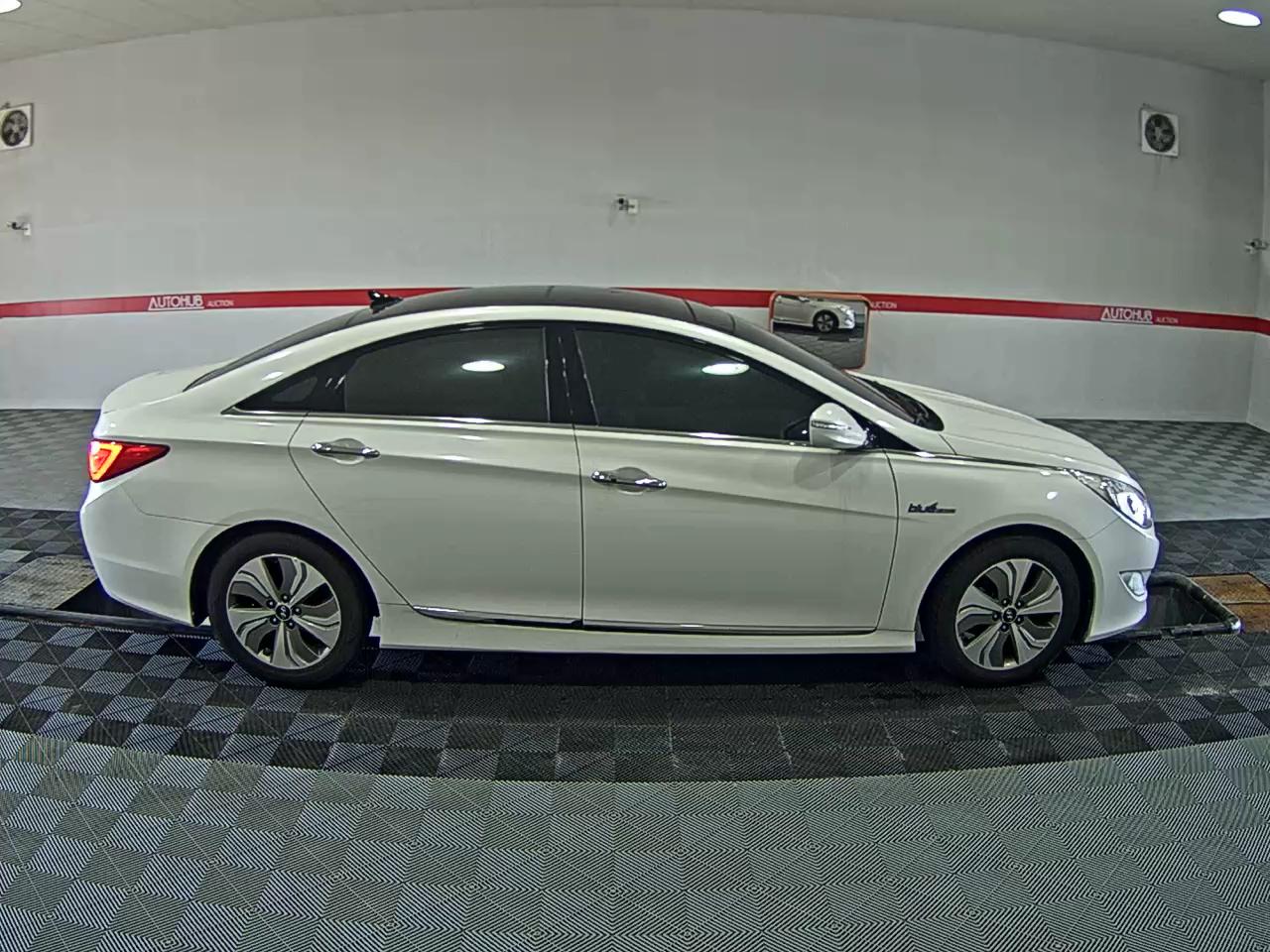 2014 - hyundai sonata