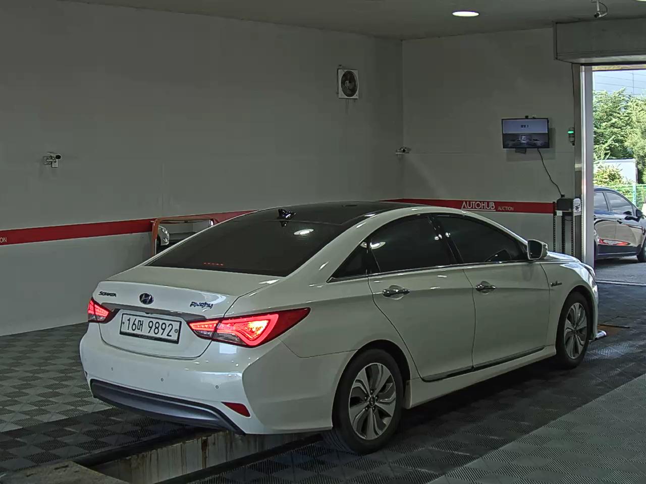 2014 - hyundai sonata