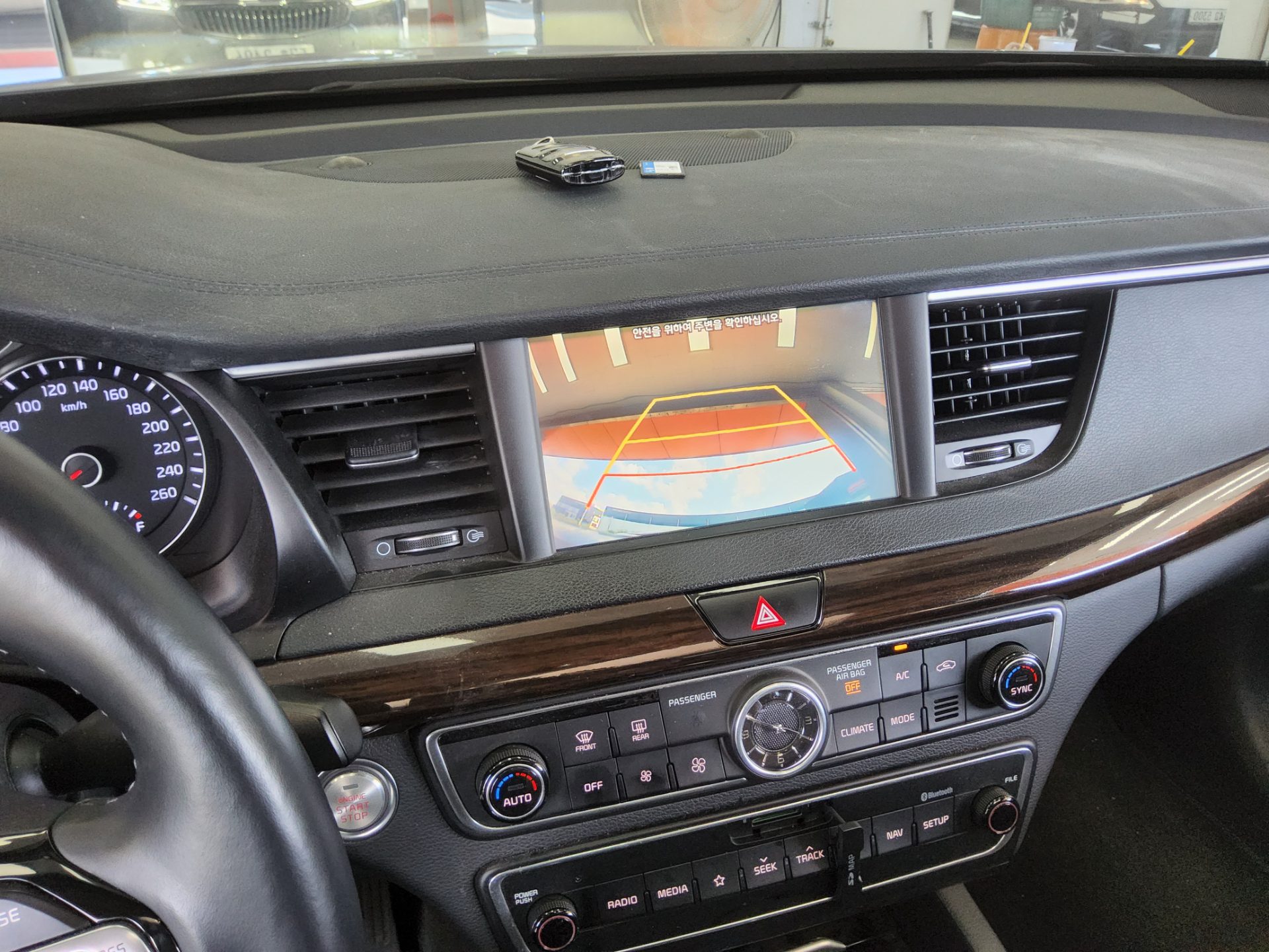 2018 - kia k7