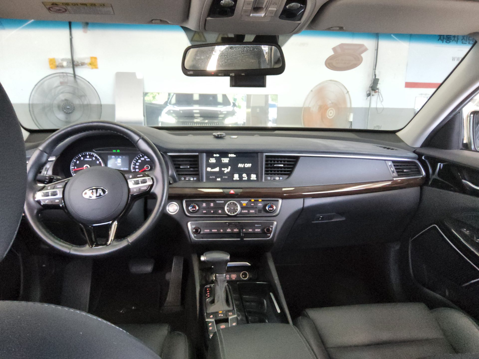 2018 - kia k7