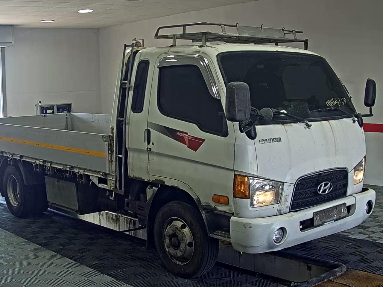2014 - hyundai mighty