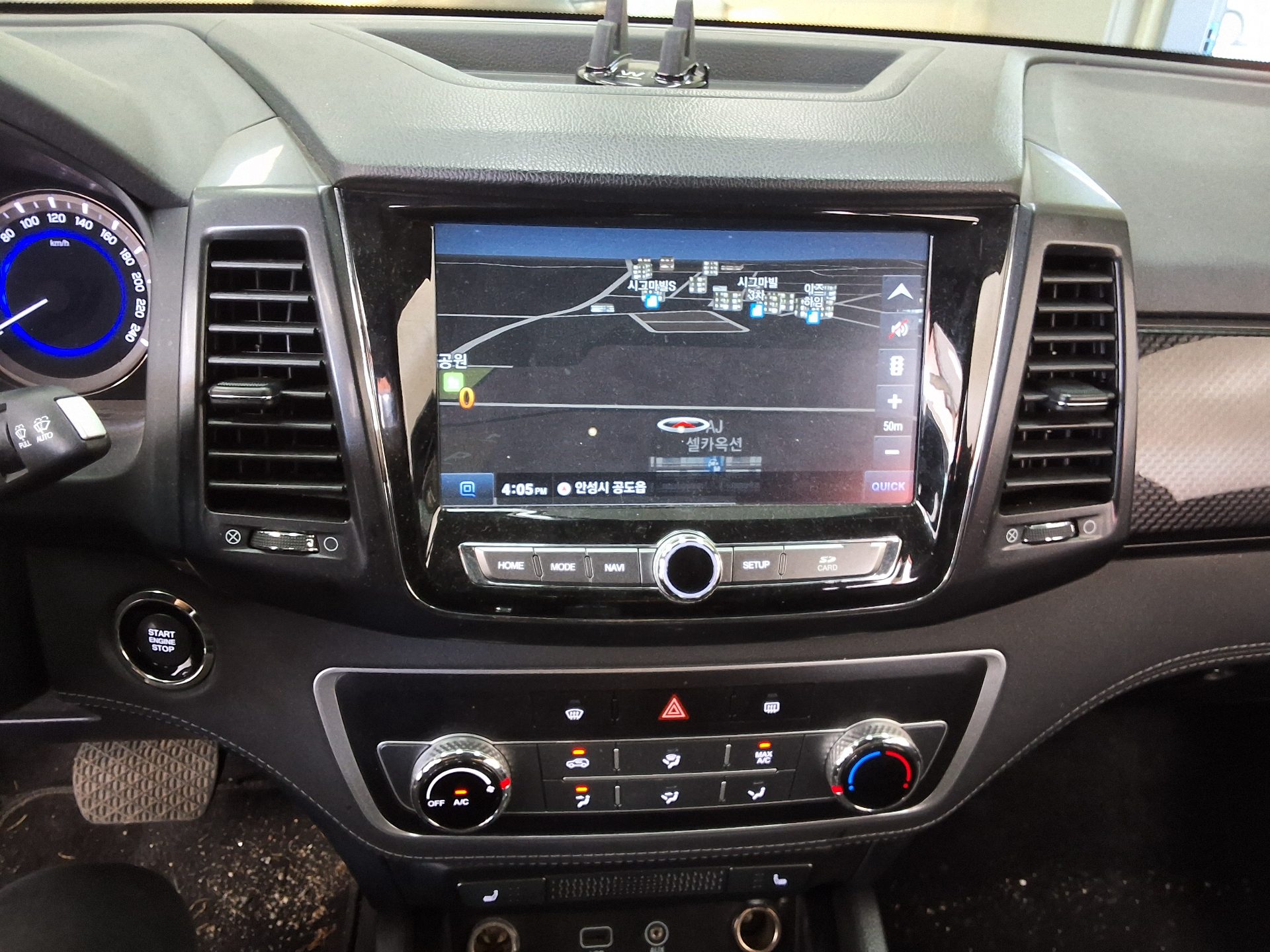 2021 - ssangyong rexton