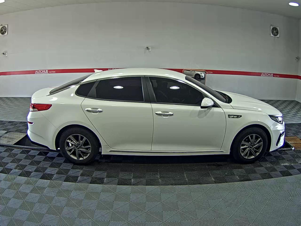 2020 - kia k5