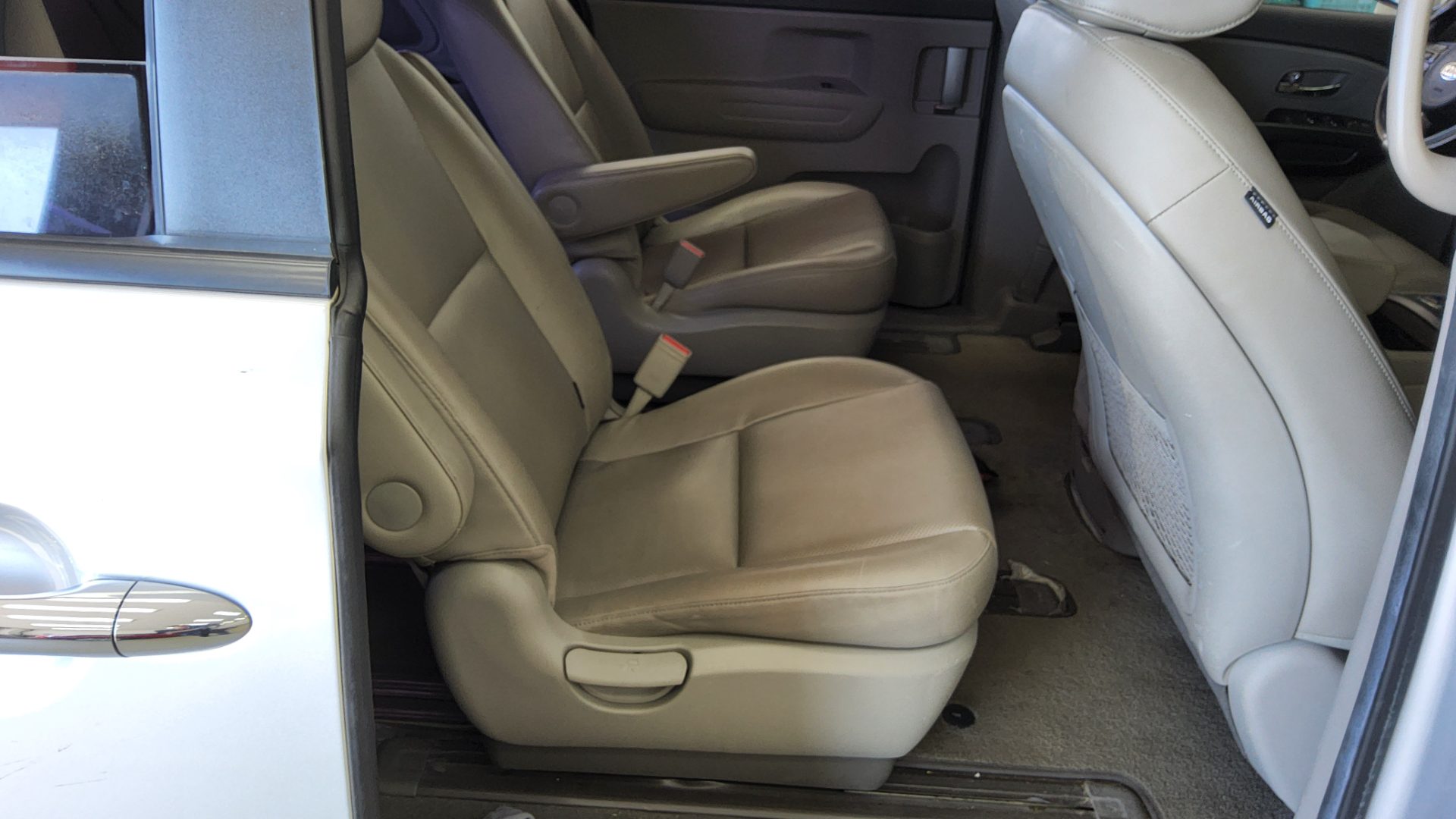 2018 - kia carnival