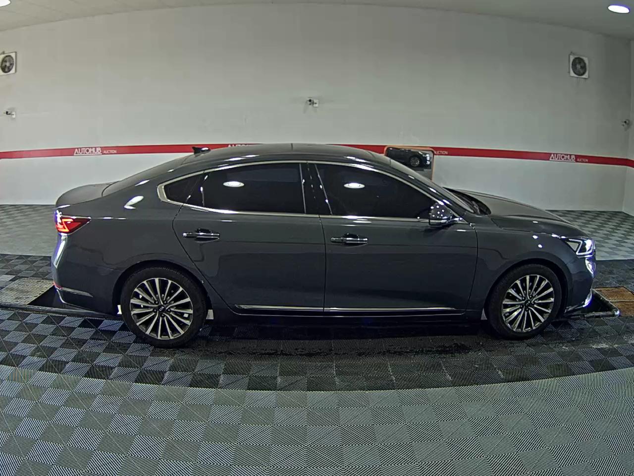 2018 - kia k7