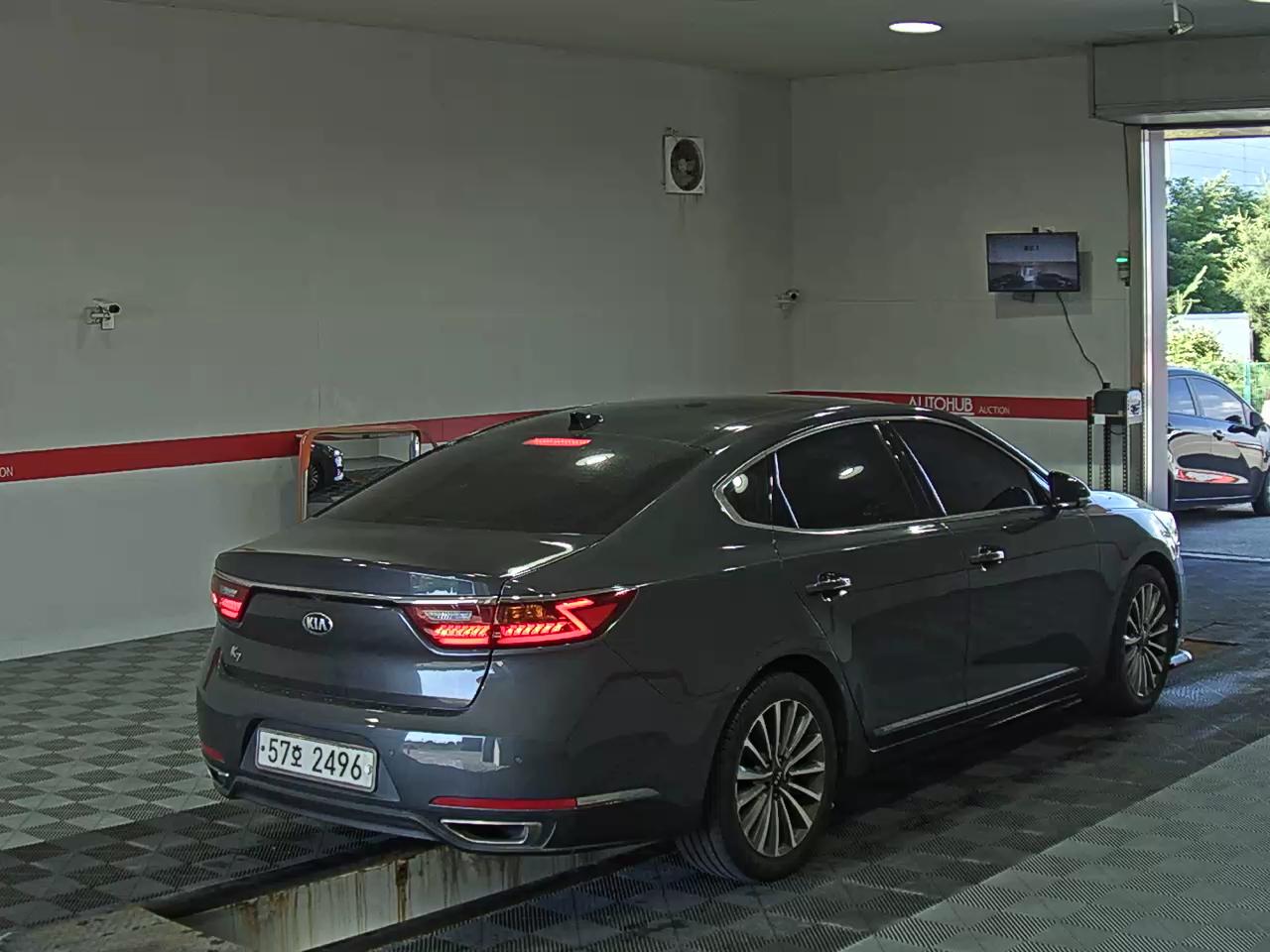 2018 - kia k7