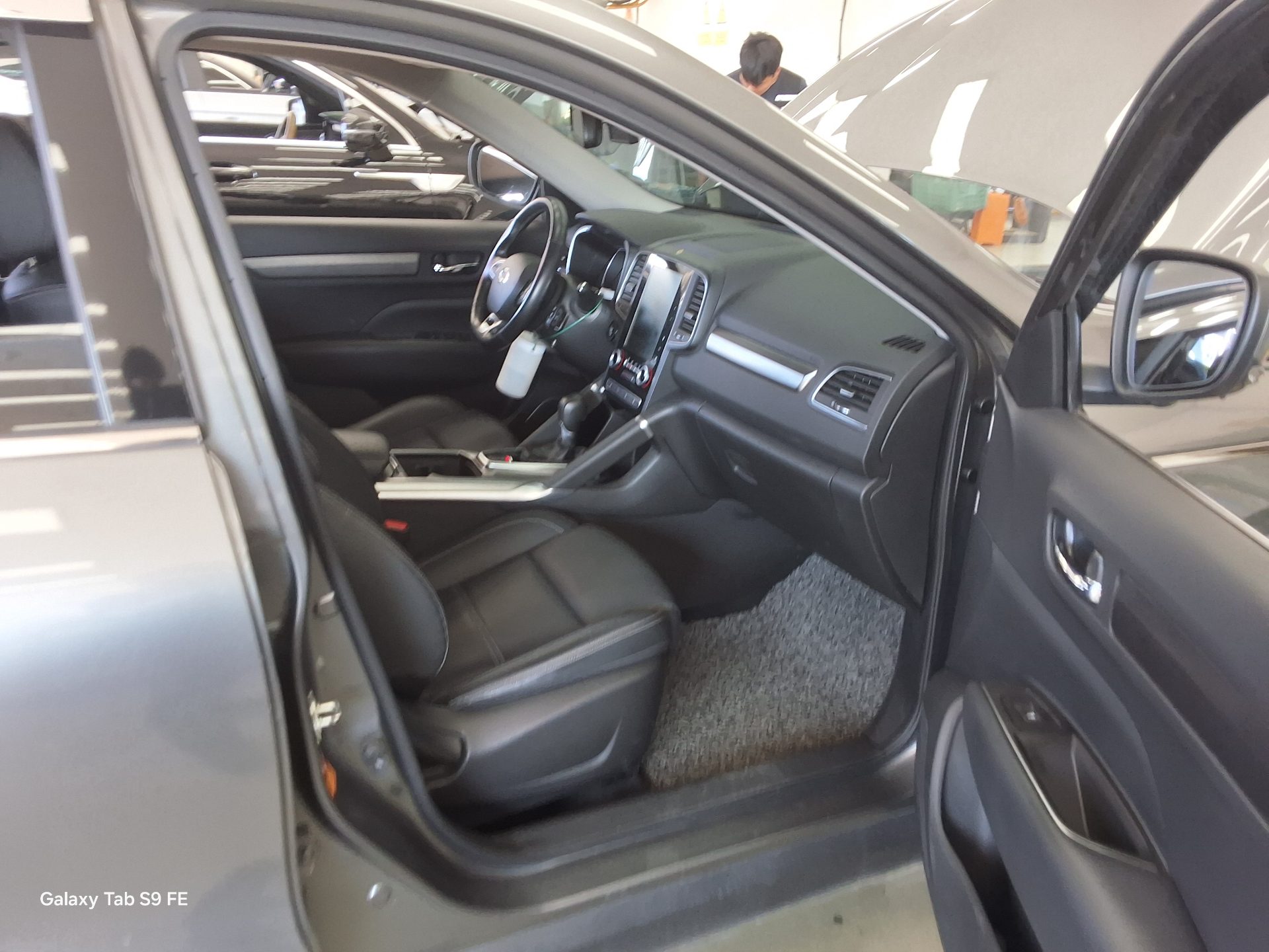 2021 - renault qm6