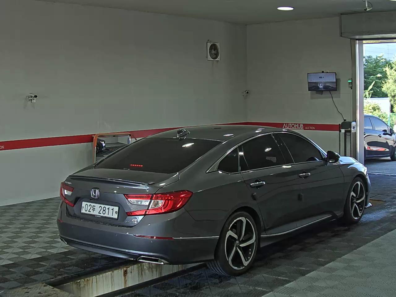 2019 - honda accord
