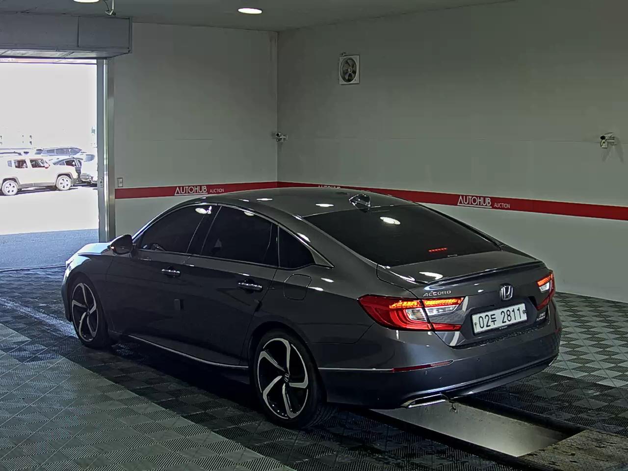 2019 - honda accord