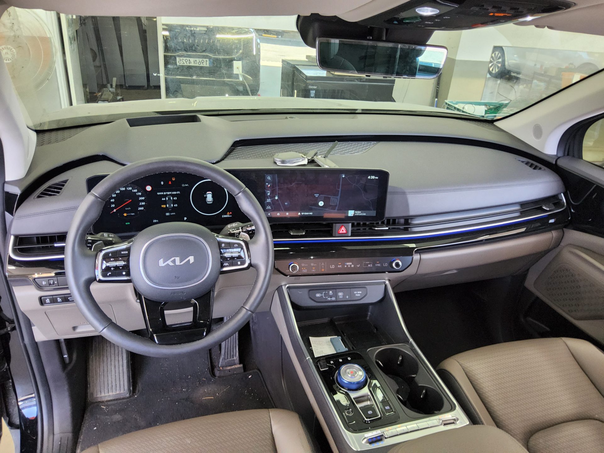 2025 - kia carnival