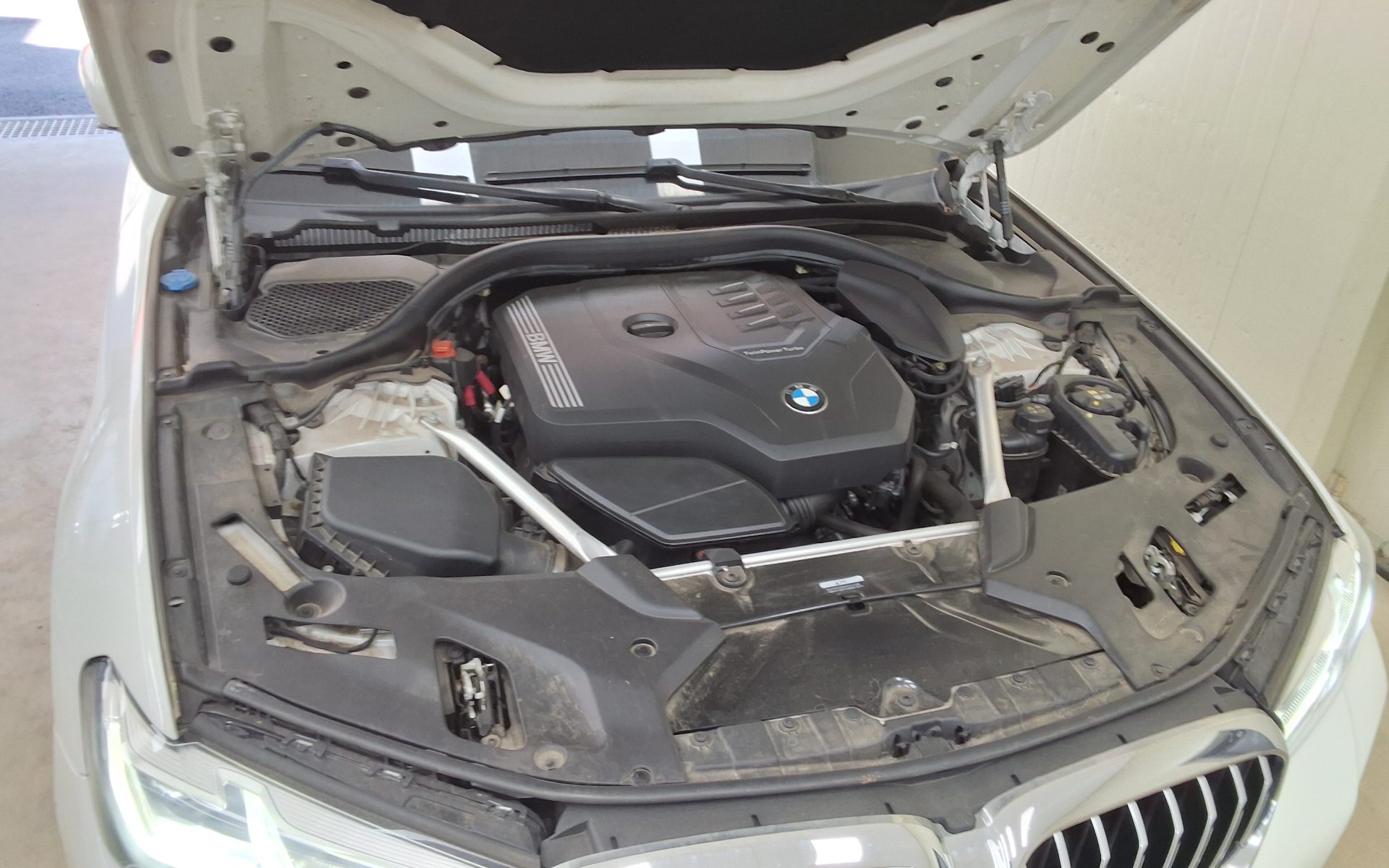2023 - bmw m5