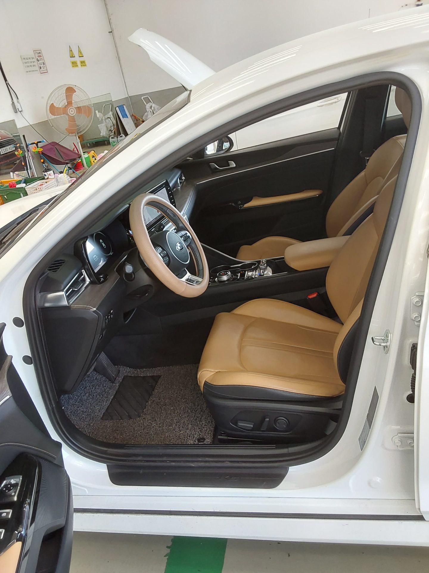 2021 - kia k5