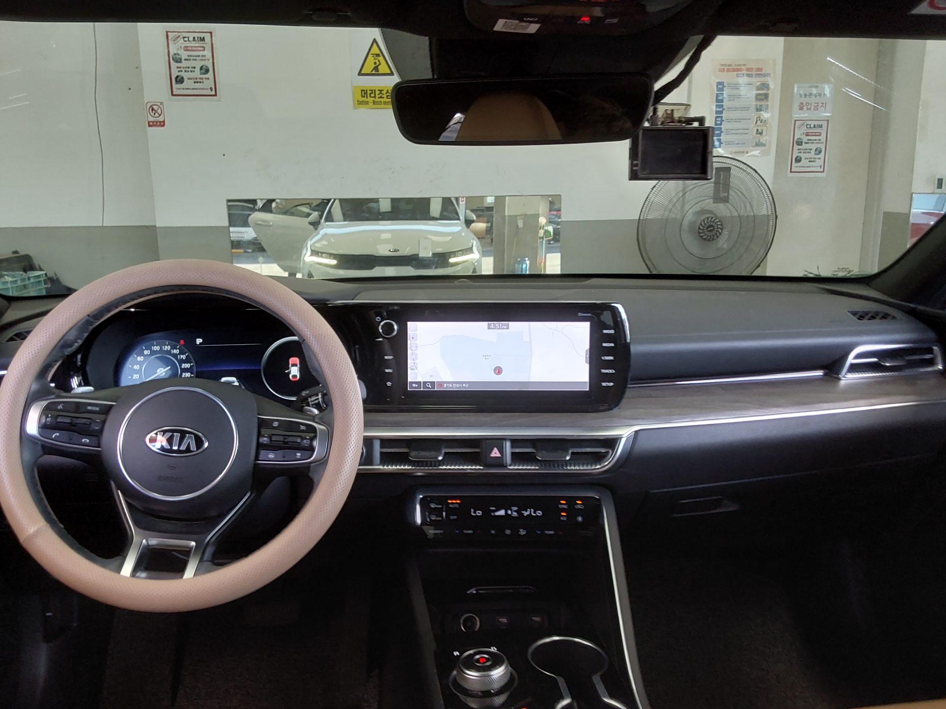 2021 - kia k5